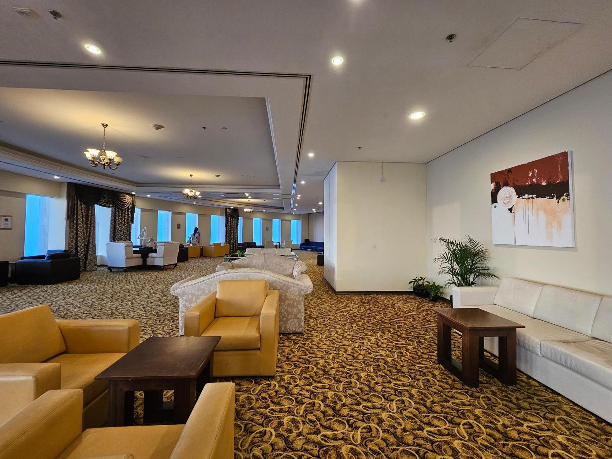 Super Host At Highest Residential Tower In The World, Private Rooms In A Shared Apartment Дубай Экстерьер фото