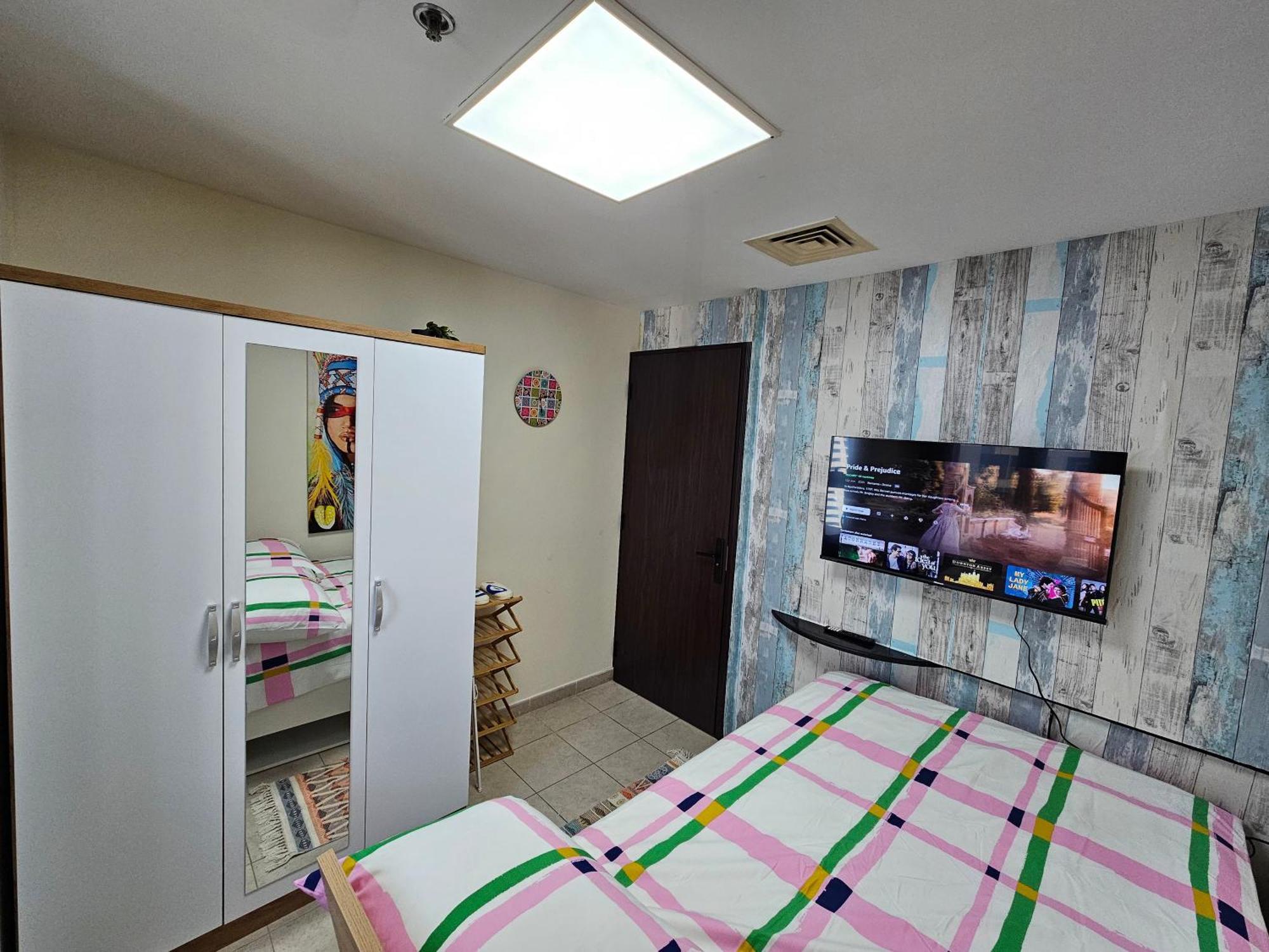Super Host At Highest Residential Tower In The World, Private Rooms In A Shared Apartment Дубай Номер фото